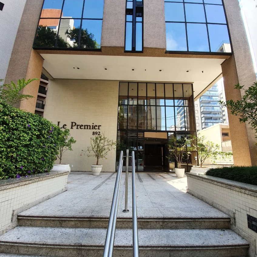 Fachada do prédio onde o Teacher Fábio dá aula